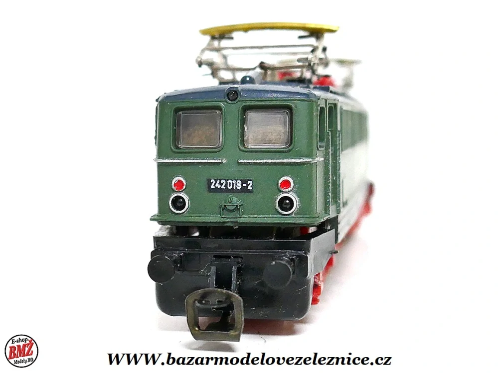 BTTB - Elektrická lokomotiva BR 242 018 DR - TT