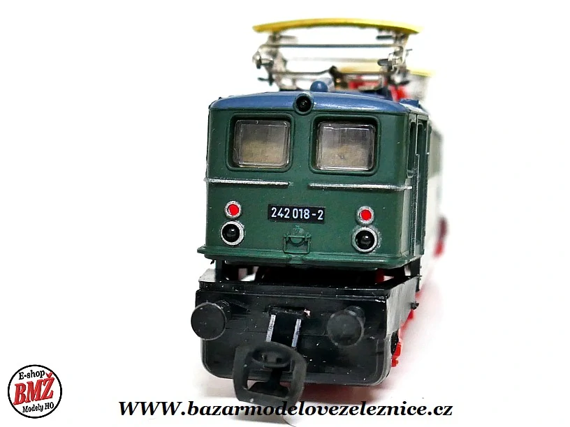 BTTB - Elektrická lokomotiva BR 242 018 DR - TT