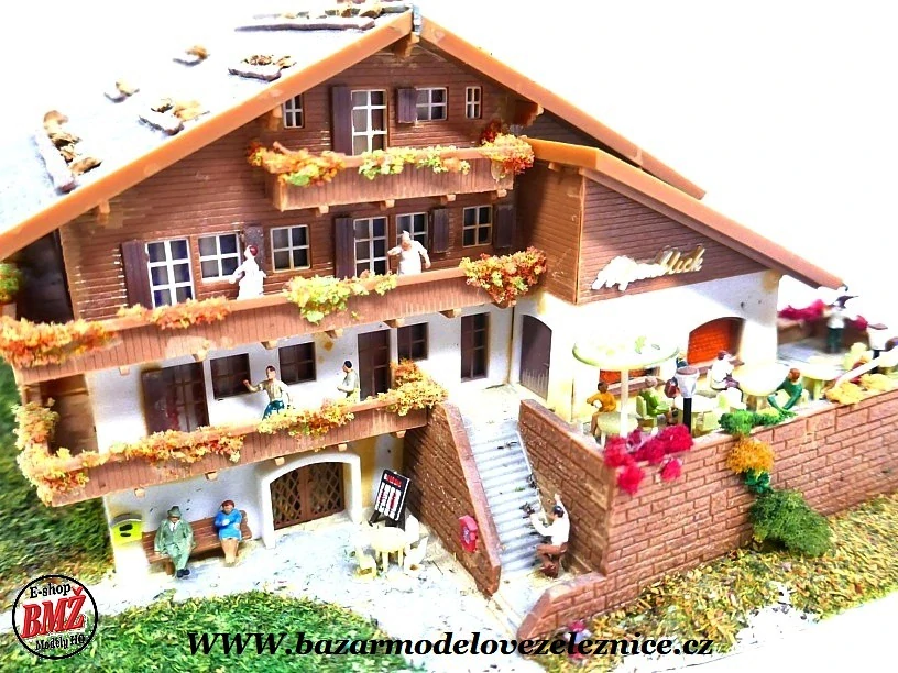 Faller - Horský hotel s restaurací + figurky - N