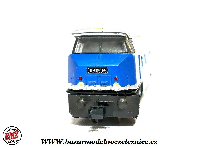 Piko DDR - DC - Dieselová lokomotiva V 180 DR- N