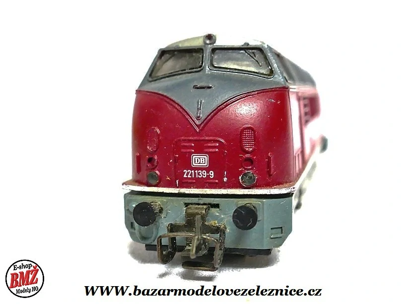 BTTB - Dieselová lokomotiva BR 221 139 DB - TT