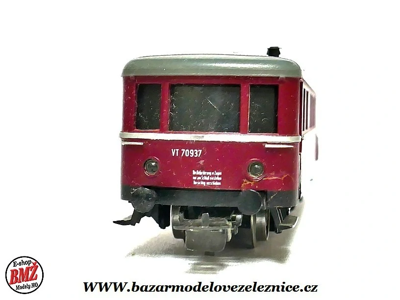 PIKO DDR - DC - Motorová vůz VT 135 DB - HO