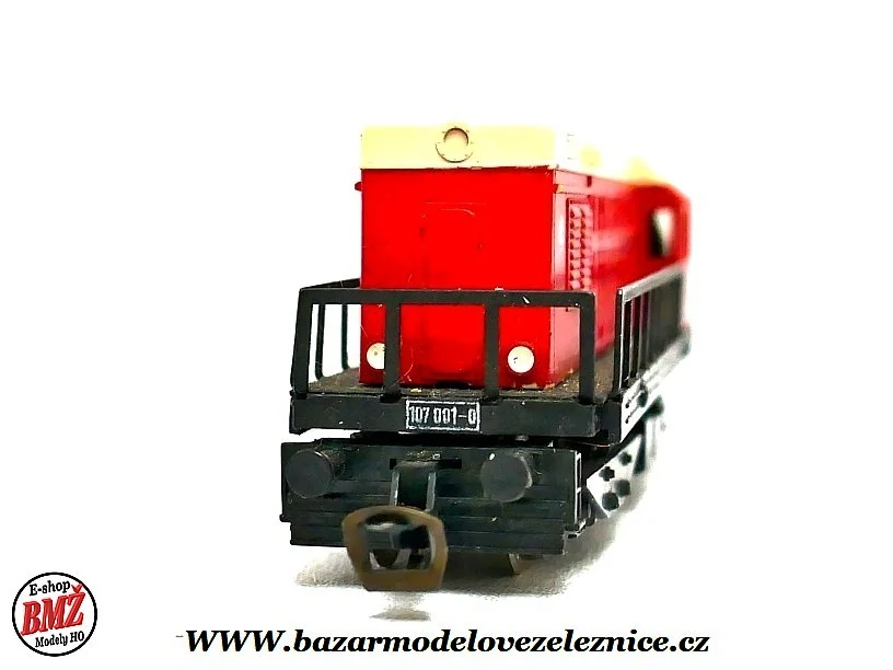 BTTB - Dieselová lokomotiva BR 107 001 DR - TT