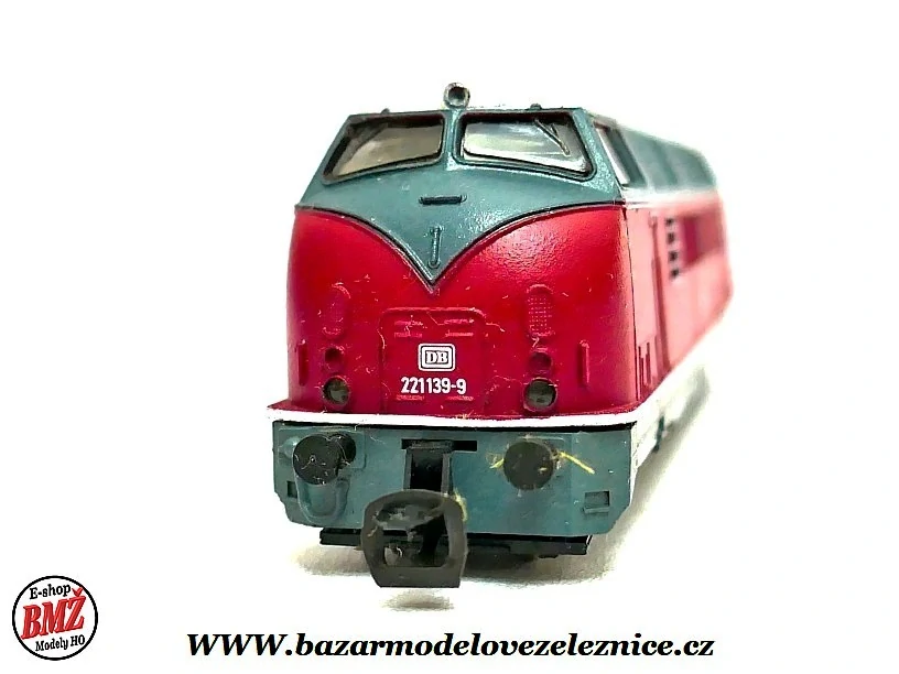 BTTB - Dieselová lokomotiva BR 221 DB - TT
