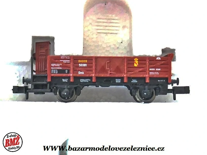 Fleischmann - DC - Set s Parní lokomotivou BR T18 K.P.E.V. - N