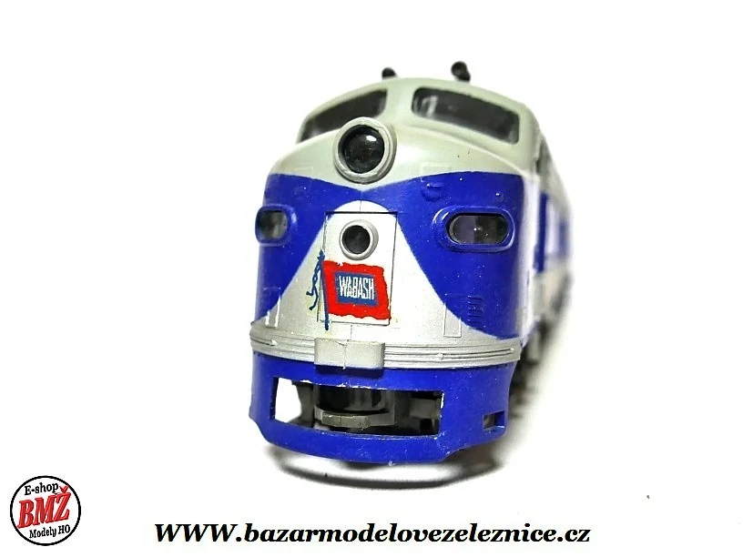 Rivarossi - DC - Dieselová lokomotiva EMD E8/E9 WABASH- HO