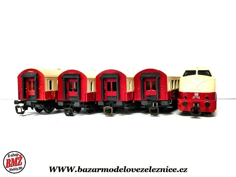 BTTB - DC - Set BR 221 + 4 osobní vozy IC - TT