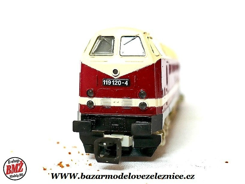 BTTB - Dieselová lokomotiva BR 119 120 DR - TT