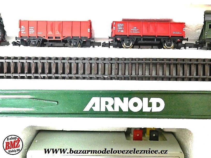 Arnold - DC - Set s Parní lokomotivou , 3 vozy, koleje. trafo - N