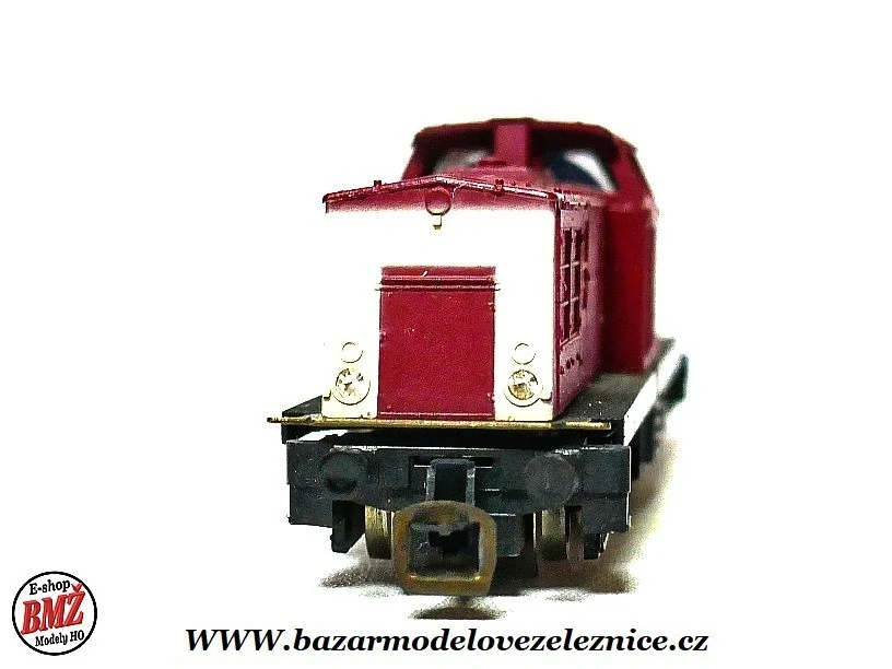BTTB - Dieselová lokomotiva BR 212 176 DB - TT