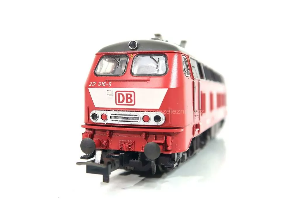 TRIX - DSS - Dieselová lokomotiva BR 217 015 - DB - HO