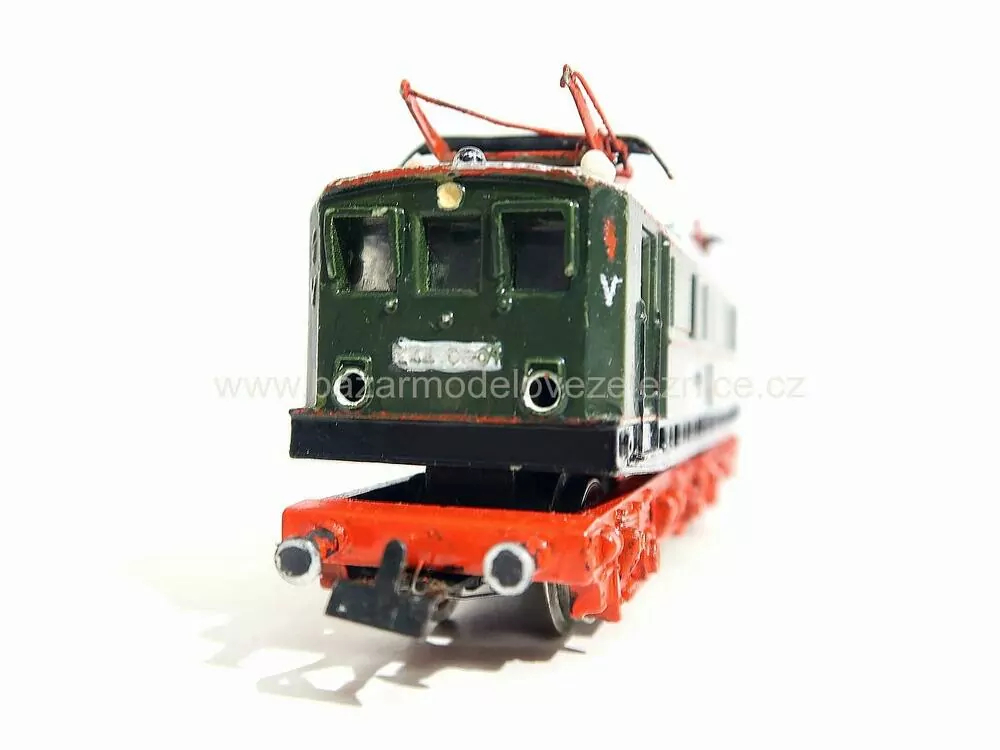 Piko DDR - DC - Elektrická lokomotiva E 44 - HO