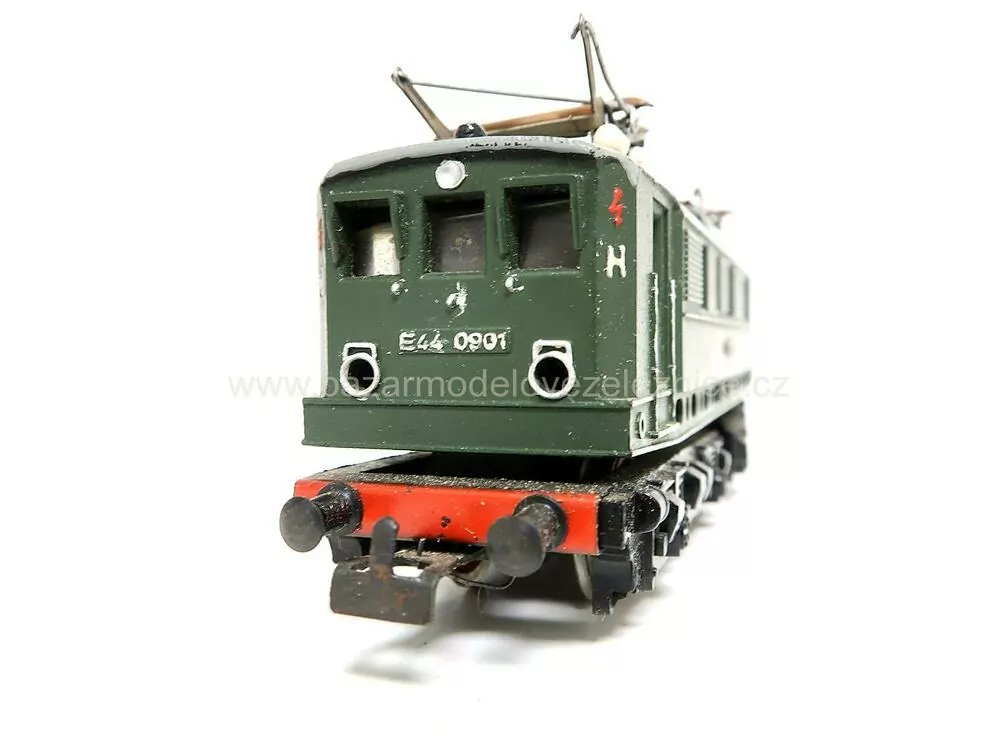 Piko DDR - DC - Elektrická lokomotiva E 44 0901 DR - HO