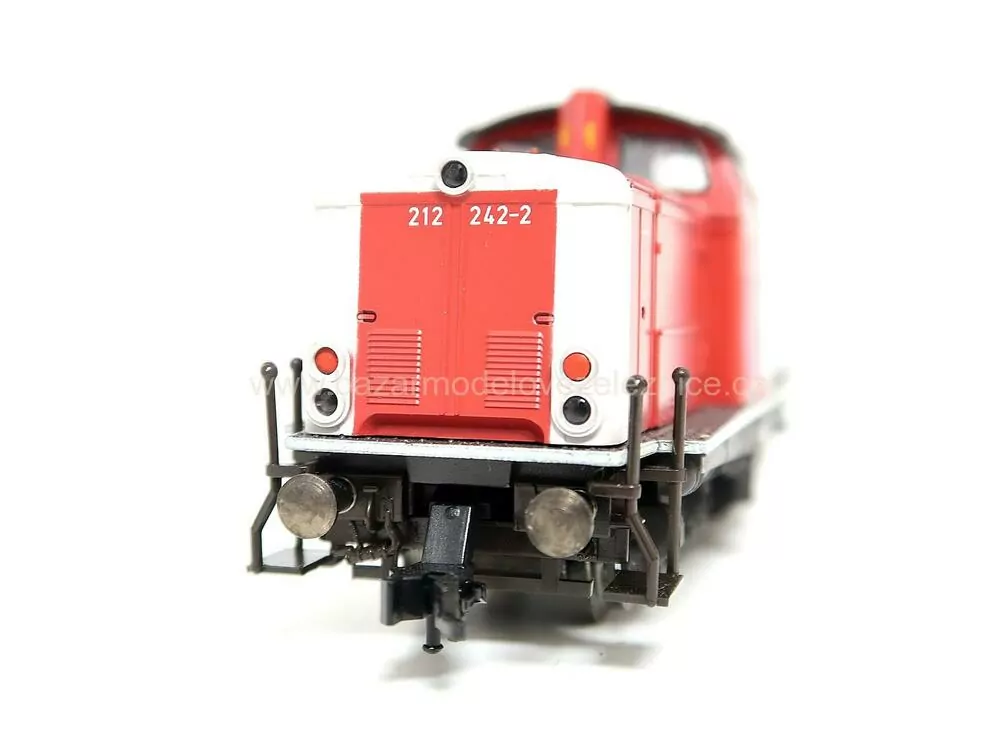 FLEISCHMANN - DC - Dieselová lokomotiva BR 112 242 DB - HO