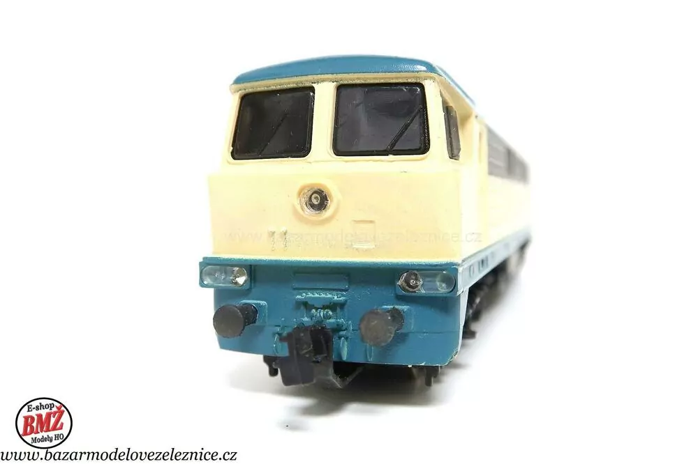 Piko DDR - Dieselová lokomotiva BR 130 005 DR - HO