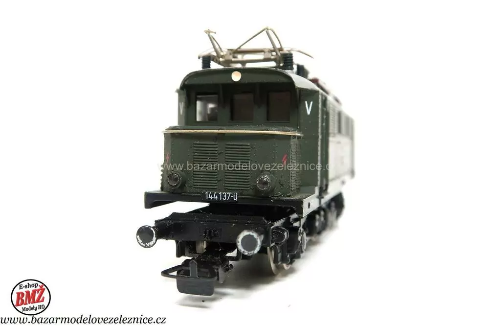 Piko DDR - DC - Elektrická lokomotiva E 44 137 DR - HO