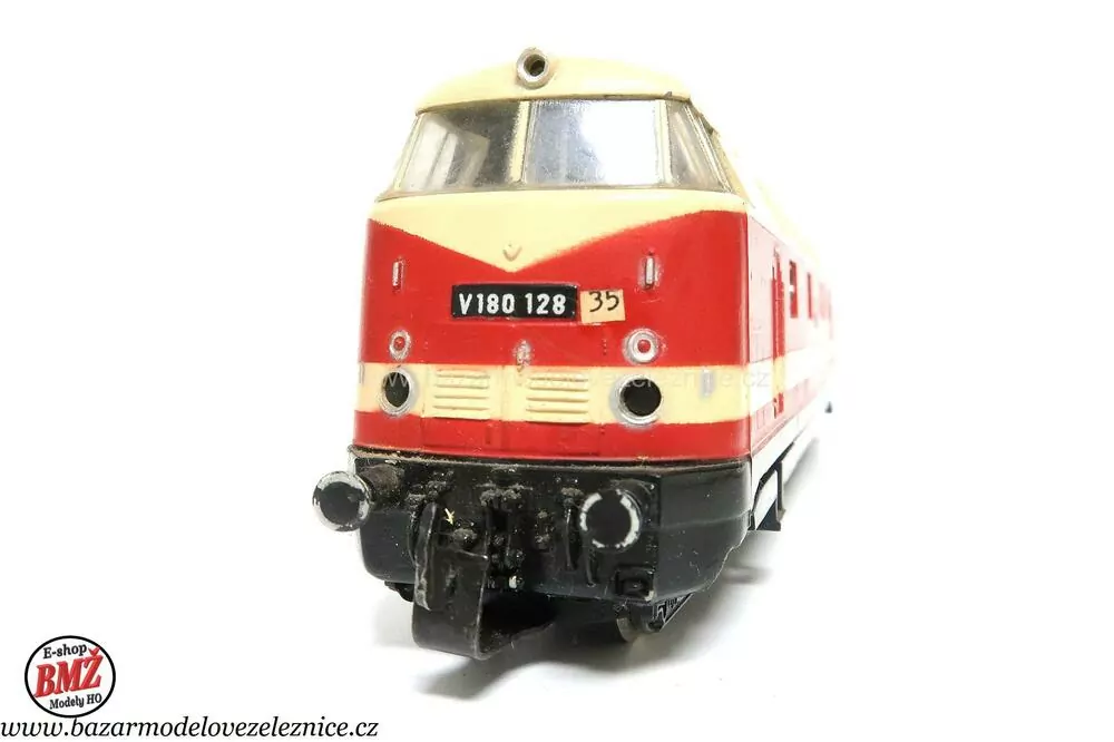 PIKO DDR - DC  - Dieselová lokomotiva V 180 128  DR - HO