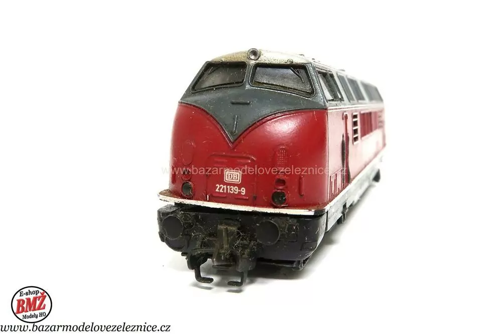 BTTB - Dieselová lokomotiva BR 221 139 DB - TT