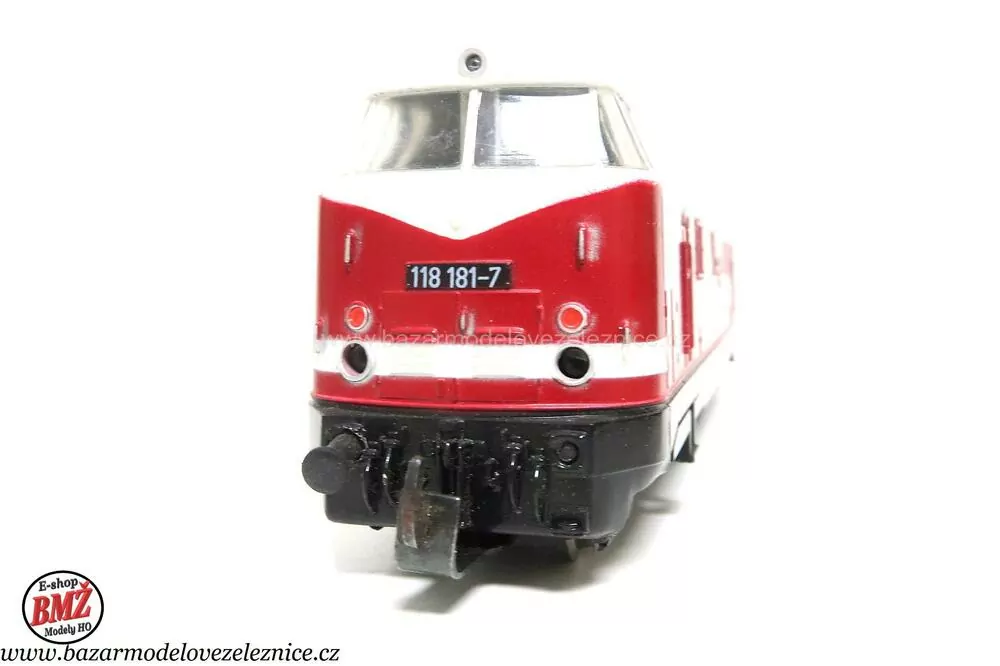 PIKO DDR - DC  - Dieselová lokomotiva BR 118 181  DR - HO