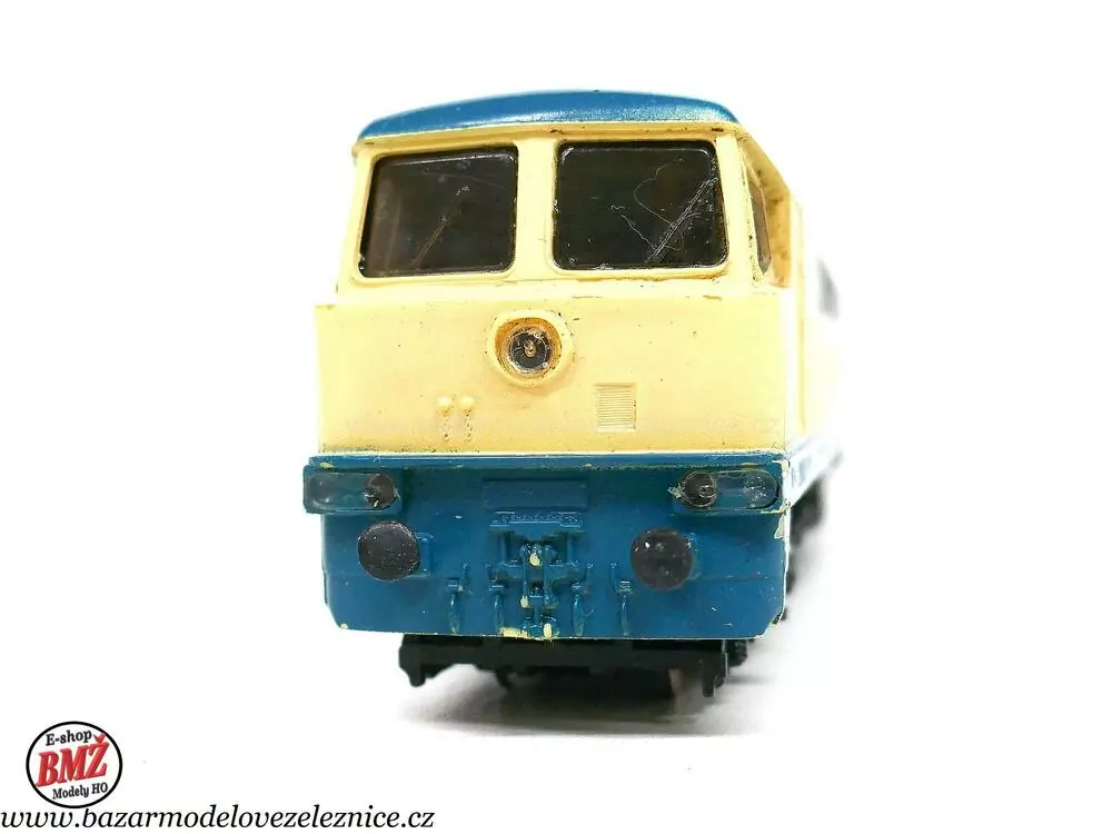 Piko DDR - DC - Dieselová lokomotiva BR 130 005 DR - HO
