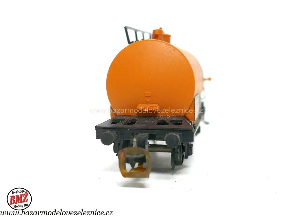 BTTB - Cisternový vůz DR EKS - TT