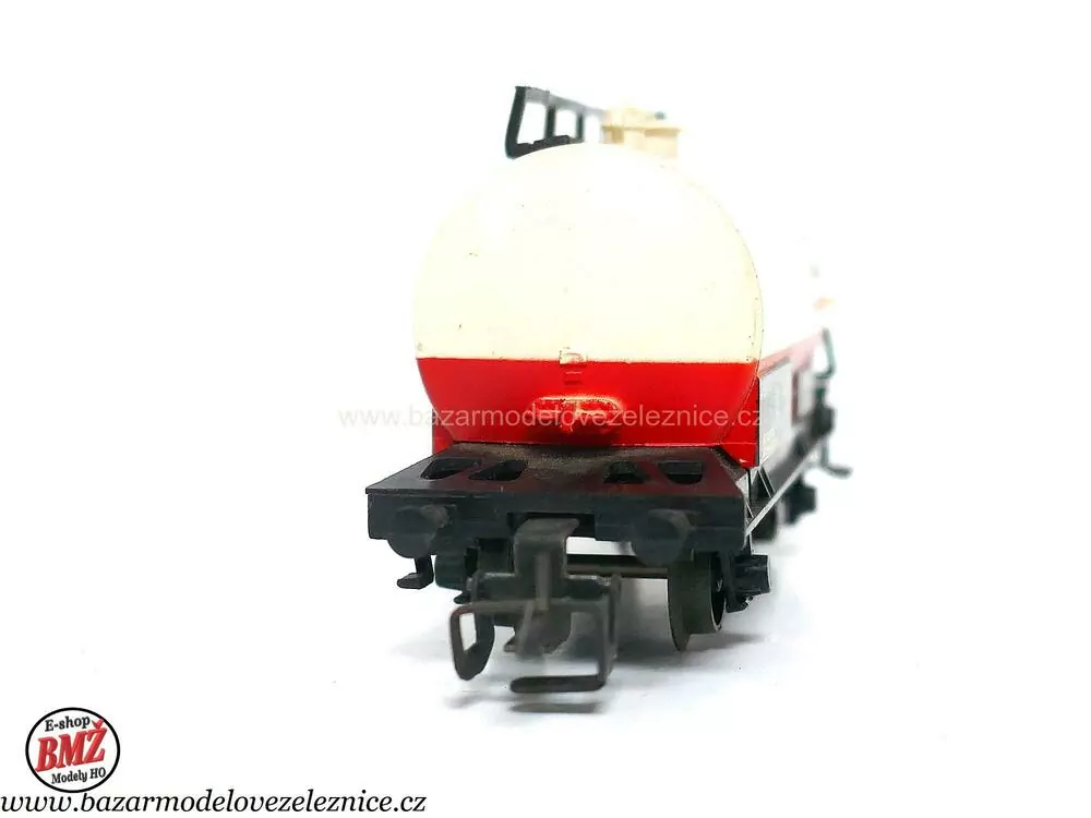 BTTB - Cisternový vůz Mobil SJ - TT