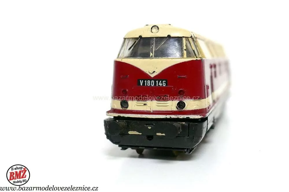 BTTB - Dieselová lokomotiva V 180 146 DR - TT