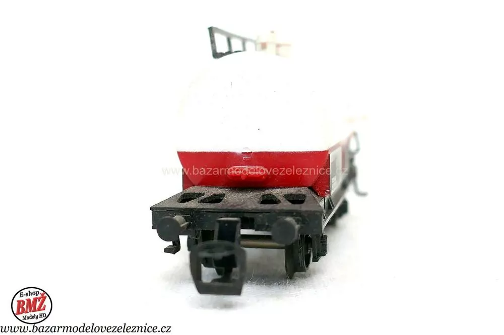 BTTB - Cisternový vůz Mobil SJ - TT
