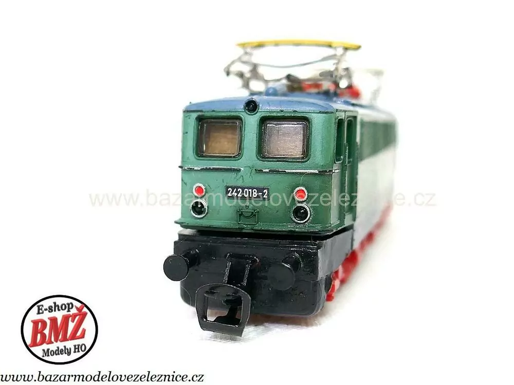 BTTB - Elektrická lokomotiva BR 242 018 DR - TT
