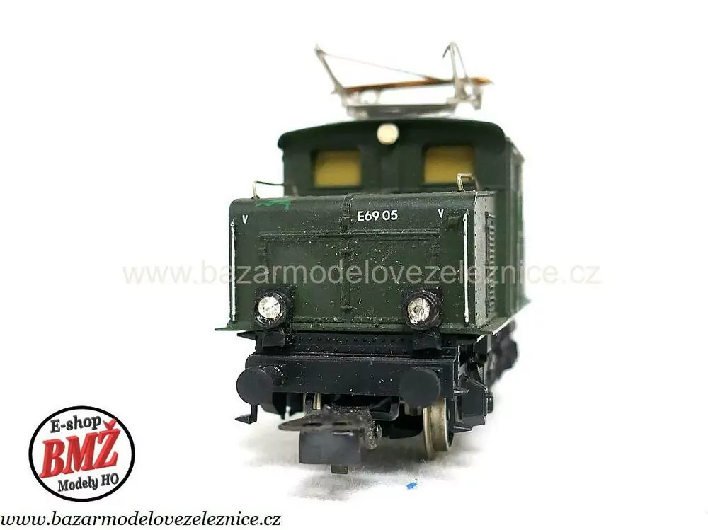 PIKO DDR - DC - Elektrická lokomotiva E 69 05 DR -HO