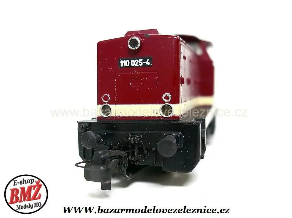 PIKO DDR - DC  - Dieselová lokomotiva BR 110 025  DR - HO