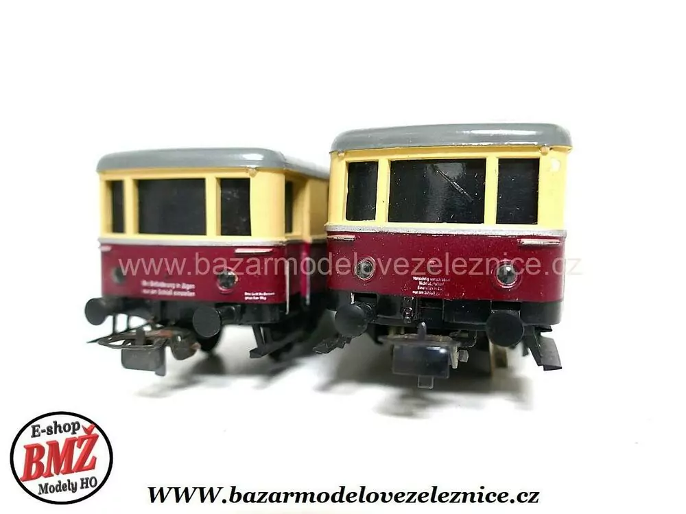 PIKO DDR - DC - Motorová souprava VT 135 DR - HO