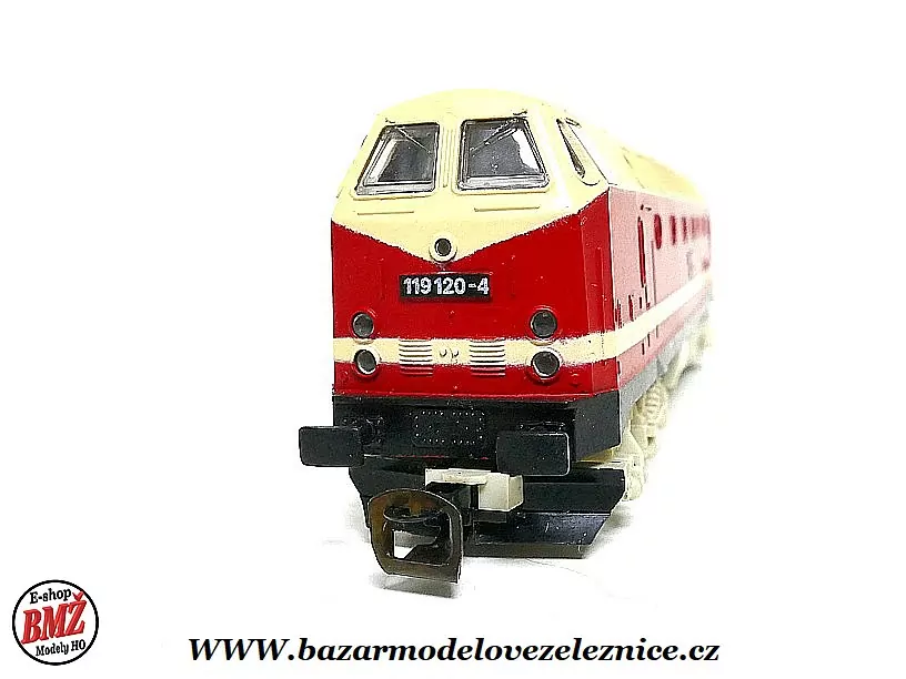 BTTB - Dieselová lokomotiva BR 119 120 DR - TT