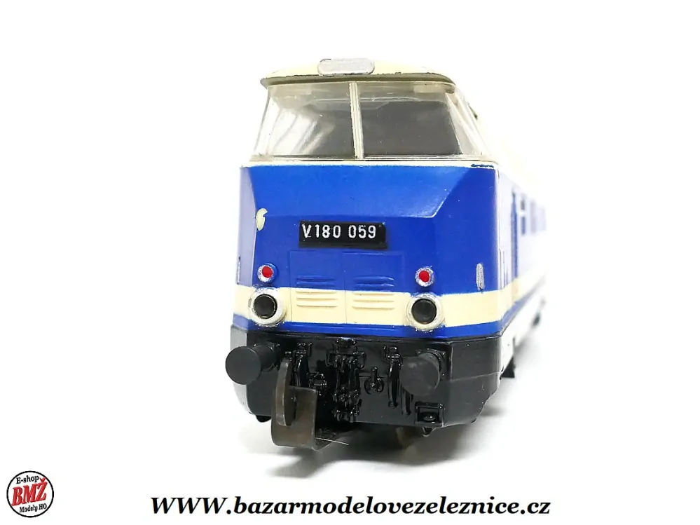PIKO DDR - DC - Dieselová lokomotiva V 180 059 DR - HO