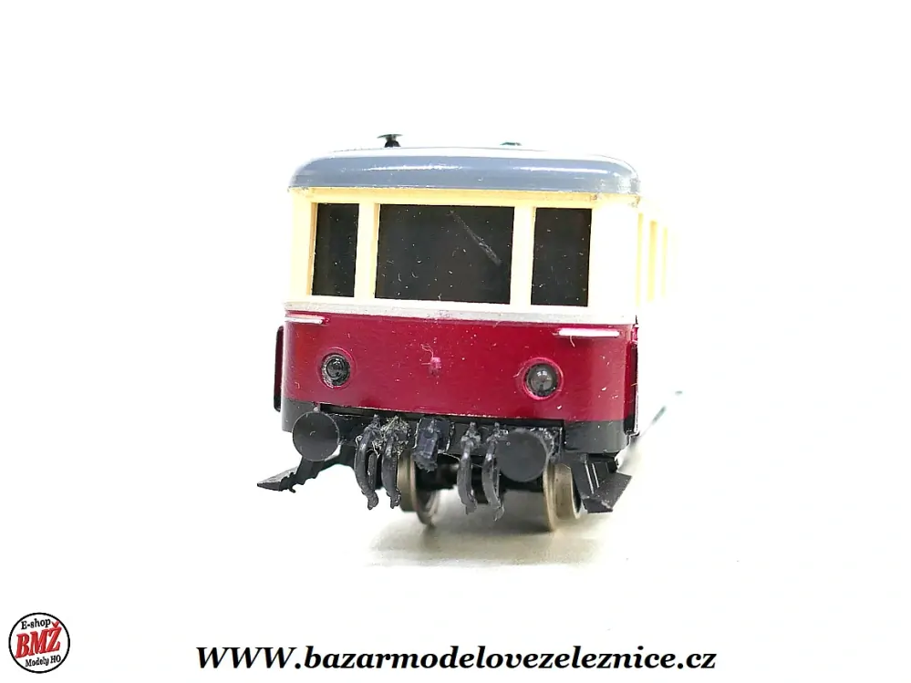 PIKO DDR - DC - Motorový vůz VT 135 DR - HO
