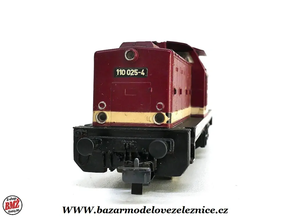 PIKO DDR - DC  - Dieselová lokomotiva BR 110 025  DR - HO