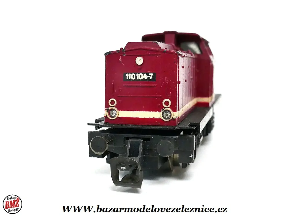 BTTB - Dieselová lokomotiva BR 110 104 DR - TT