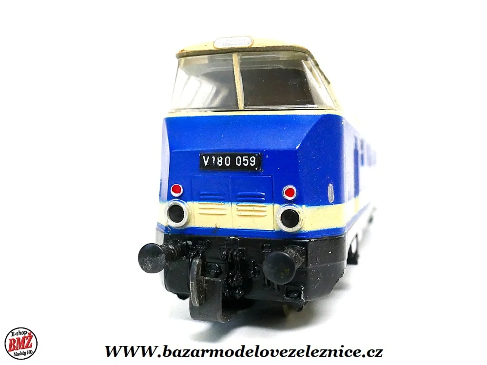 PIKO DDR - DC  - Dieselová lokomotiva V 180 059  DR - HO