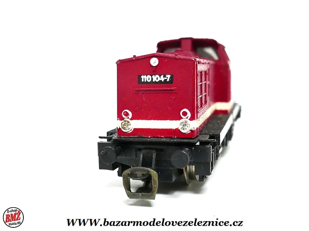 BTTB - Dieselová lokomotiva BR 110 104 DR - TT