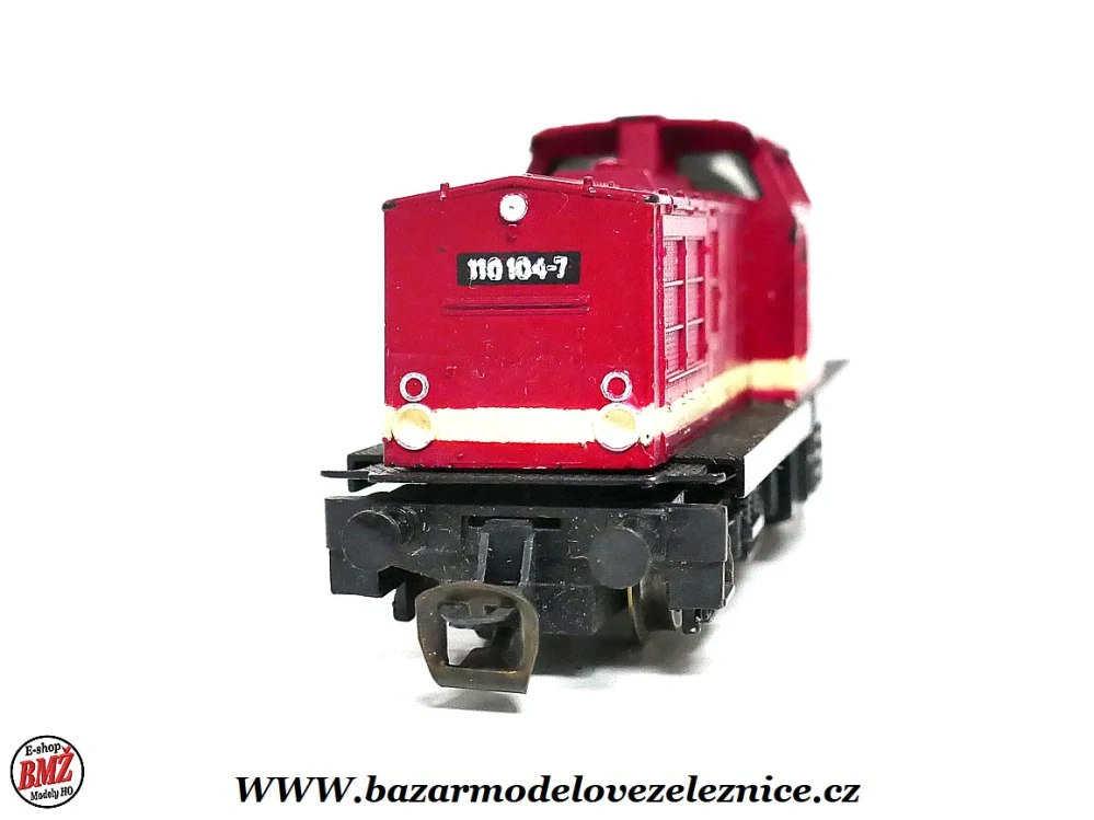 BTTB - Dieselová lokomotiva BR 110 104 DR - TT