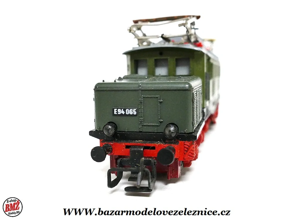 BTTB - Elektrická lokomotiva E 94 065 DR - TT