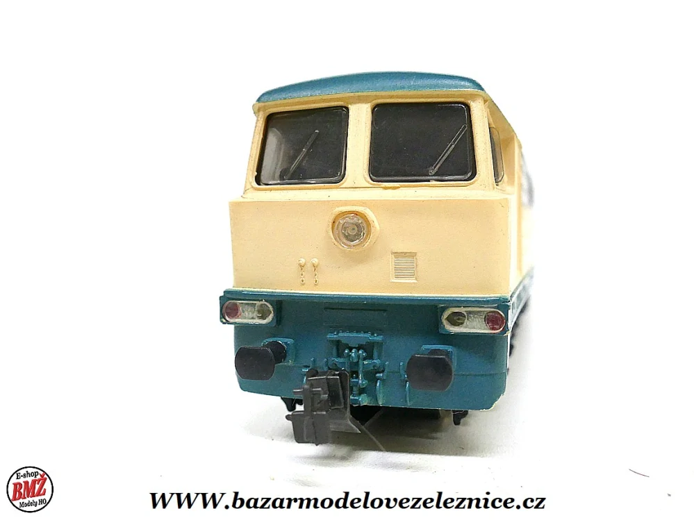 Piko DDR - DC - Dieselová lokomotiva BR 130 005 DR - HO