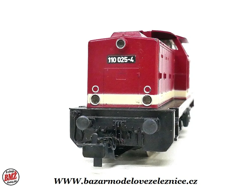 Piko DDR - DC - Dieselová lokomotiva BR 110 025 DR - HO