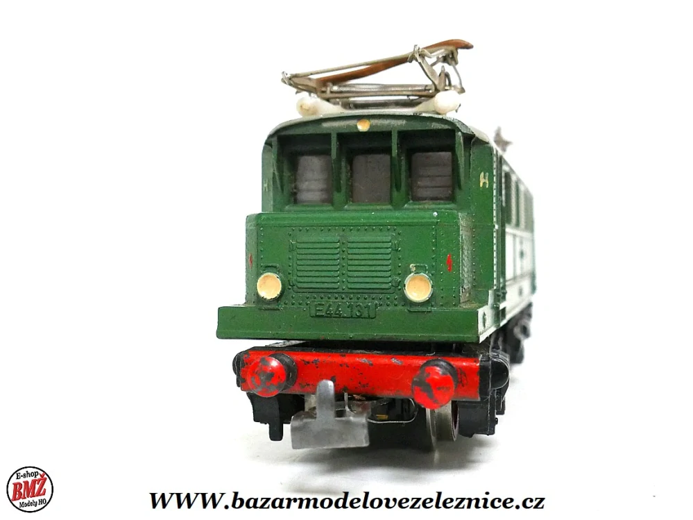 Piko DDR - DC - Elektrická lokomotiva E 44 131 DR -  HO