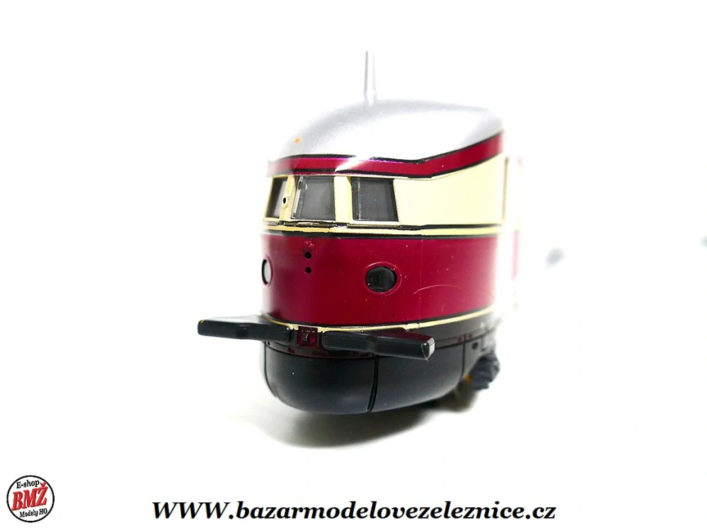 Kato - DSS - Motorová souprava VT 04 SWDE - HO