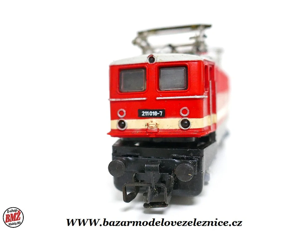 Zeuke - Elektrická lokomotiva BR 211 010 DR - TT