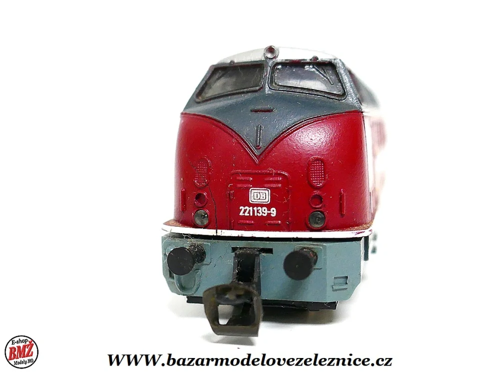 BTTB - Dieselová lokomotiva BR 221 139 DB - TT