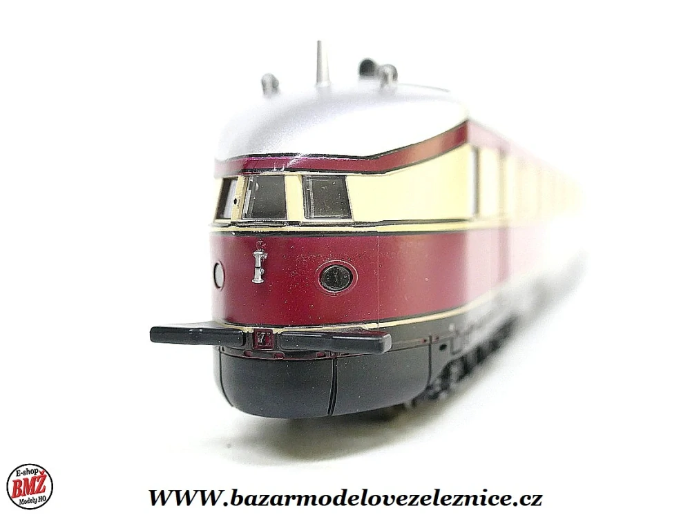 Kato - DSS - Motorová souprava VT 04 Rhein Main SWDE - HO