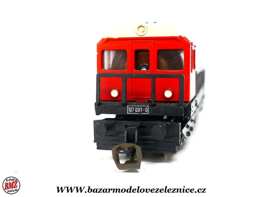 BTTB - Dieselová lokomotiva BR 107 001 DR - TT