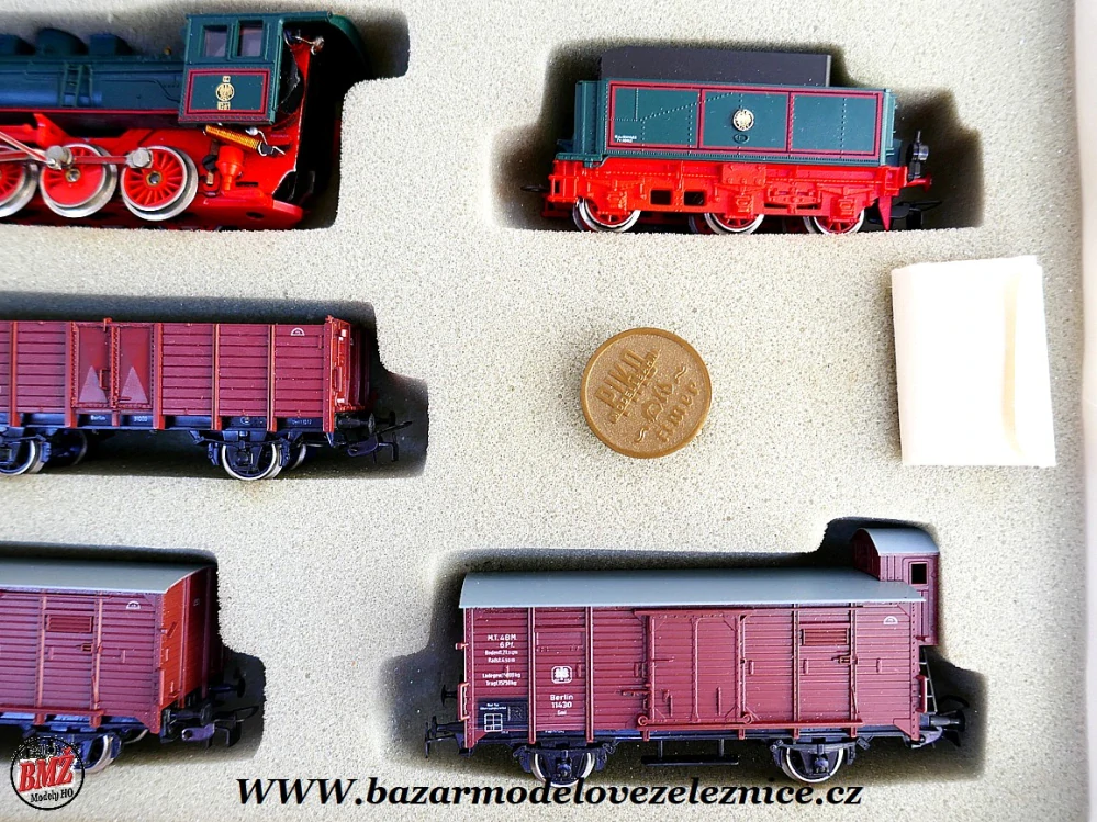 Piko DDR - DC - Set s BR 55 K.P.E.V. + 3 nákl. vozy - HO